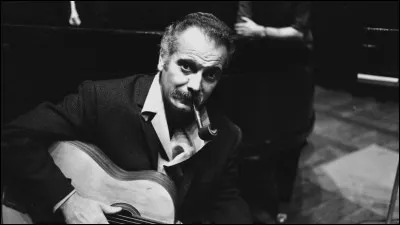 Quelle célébrité a opté pour le prénom ''Georges'' en hommage à Georges Brassens ?