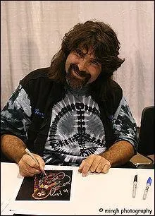 Quel est le finisher de Mick Foley ?
