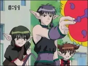 Comment s'appelle celui au millieu?