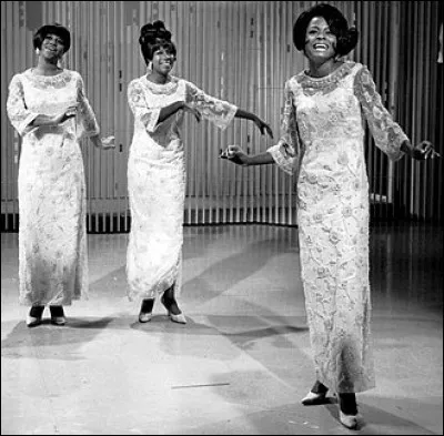 Quelle chanteuse était à la tête des Supremes ?