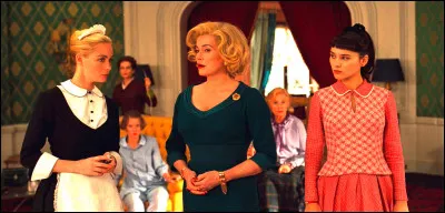 Dans quel film de François Ozon Catherine Deneuve joue-t-elle ?