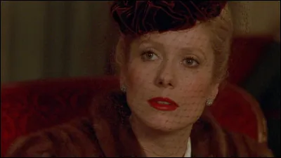 Qui est son partenaire dans le long-métrage "Le Dernier métro" ?