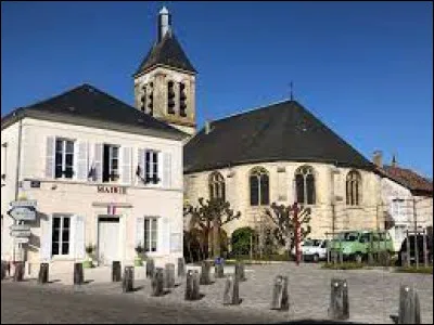 Nous sommes maintenant en Île-de-France, à Dammartin-en-Serve. Commune de la Grande Couronne, elle se situe dans le département ...