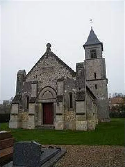 Vous avez sur cette image l'église Saint-Sulpice à Villers-aux-Érables. Village de l'arrondissement de Montdidier, dans les Hauts-de-France, il se situe dans le département ...