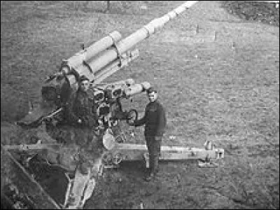 Quel nom a été donné au canon utilisé au XVIe siècle et rebaptisé depuis quart de canon ?