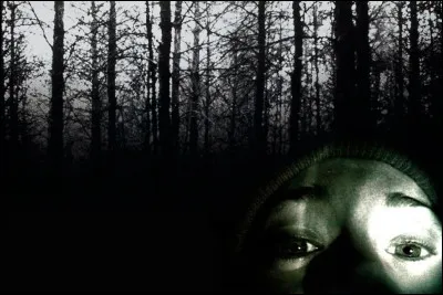 Quel film d'horreur se passant en forêt est le premier du genre found footage ?