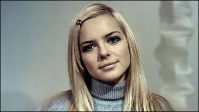 Complétez ce titre de France Gall de 1967 : ''Bébé...''.