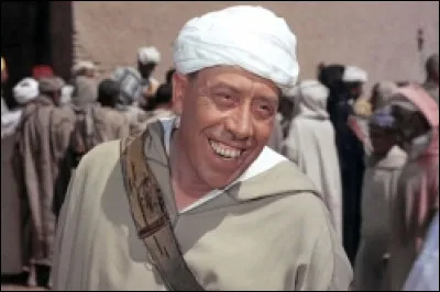 Quel personnage incarne-t-il dans ce film de Jacques Becker de 1954 ?