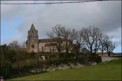 Nous sommes dans le Quercy Blanc, à Esmes. Hameau occitan rattaché à Montesquieu, dans l'arrondissement de Castelsarrasin, il se situe dans le département ...