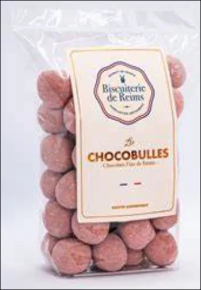 La ville célèbre pour ses chocobulles, c'est Reims.