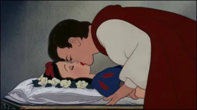 Quel prénom porte le prince qui délivre Blanche-Neige grâce à un baiser ?
