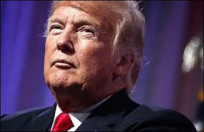 Trump a dit "Quand le Mexique nous envoie ces gens (les immigrés mexicains), ils n'envoient pas les meilleurs d'entre eux. Ils apportent des drogues. Ils apportent le crime. Ce sont des violeurs." !