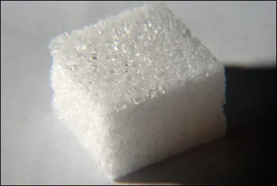 Les huiles sont les élites, nous l'avons appris ! C'est aussi la fine fleur, mais n'en jetons pas davantage, la coupe est pleine !
Cela étant dit, l'illustration exprime-t-elle une signification synonyme ?