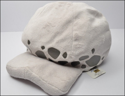 Maintenant, à qui appartient ce chapeau ?