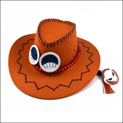 Et à qui appartient ce chapeau ?