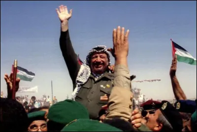 Quel événement important s'est produit à Gaza en 1994 ?