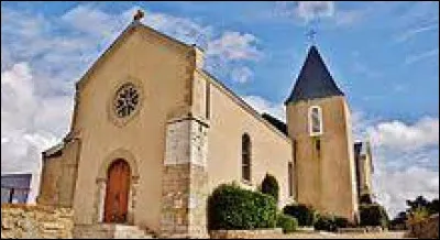 Nous sommes dans les Pays-de-la-Loire, à Sainte-Foy. Ville de l'aire d'attraction Sablaise, elle se situe dans le département ...