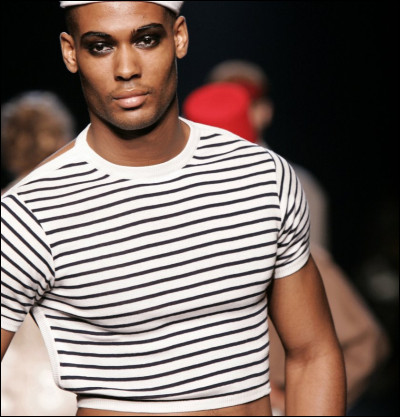 À quel couturier doit-on ces iconiques marinières ?