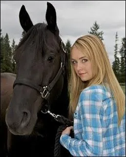 Comment s'appelle le cheval d'Amy ?