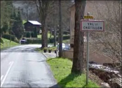 Nous sommes en Lorraine, au pied des Vosges, à l'entrée de Val-et-Châtillon. Village du Lunévillois, où est enterré le peintre Alfred Renaudin, il se situe dans le département ...