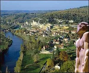 Le long de la Vézère, sites préhistoriques et musée de la Préhistoire :