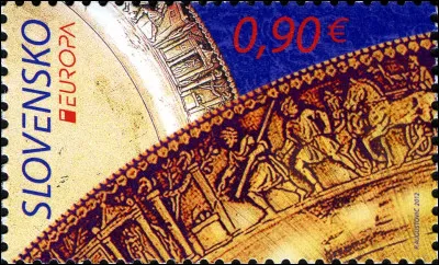 La Slovaquie > Cette région d'Europe centrale fut habitée - entre pas mal d'autres - par un peuple germanique [...lequel ?...] qui succéda aux Celtes et précéda les Slaves.