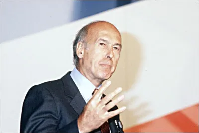 De quelle r&eacute;gion fran&ccedil;aise a-t-il &eacute;t&eacute; pr&eacute;sident du Conseil r&eacute;gional en 1986 ?