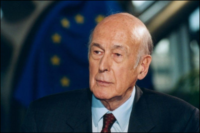 De quel instrument de musique, Valéry Giscard d'Estaing était-il un amateur ?