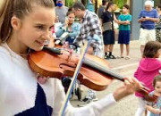 Quiz Toute la musique que j'aime : Karolina Protsenko (10)
