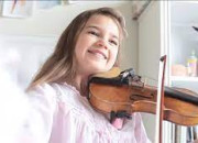Quiz Toute la musique que j'aime : Karolina Protsenko (12)