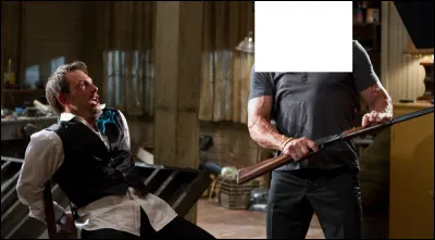 Quel acteur interpr&egrave;te le r&ocirc;le du tueur &agrave; gage ''Jimmy Bobo'' dans le film ''Du plomb dans la t&ecirc;te'' ?