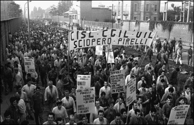 Quelle décennie a été appelée les années de plomb en Europe qui se caractérisent par la montée et la présence dans l'ensemble des pays d'Europe de l'Ouest d'un activisme politique violent, pratiquant souvent la lutte armée ?