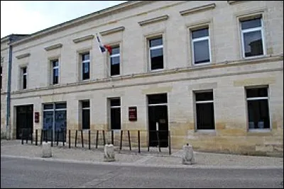 D'après Rabelais, que voulait dire l'adjectif montigène ?