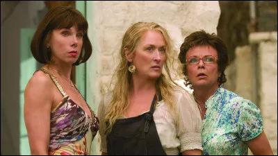 Dans quel pays se d&eacute;roule l'action du film ''Mamma Mia !'' dans lequel Meryl Streep interpr&egrave;te le r&ocirc;le de Donna ?