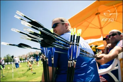 Quelle expression utilisent les archers lorsque leur fl&egrave;che a manqu&eacute; la cible ?