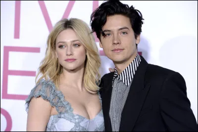 Avec qui est-elle déjà sortie ?