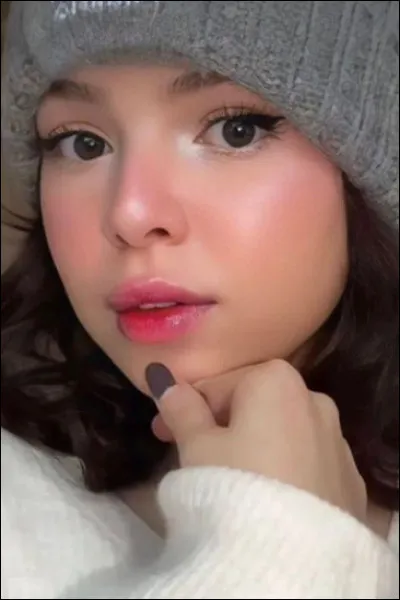 Quel est ce make-up ?