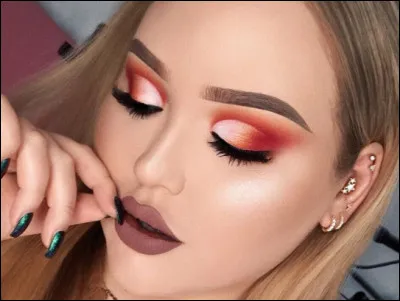 Quel est ce make-up ?