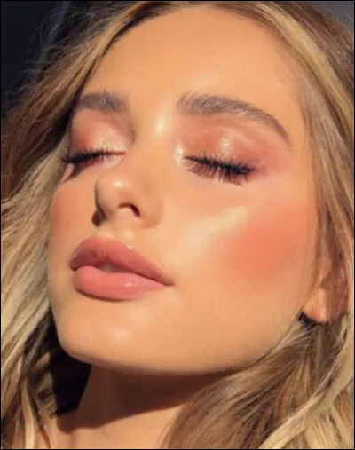 Quel est ce make-up ?