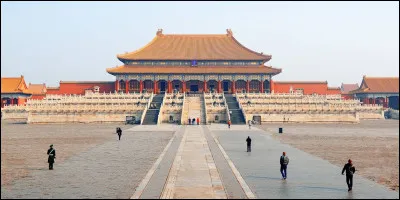 Comment se nomme le palais de la dynastie des empereurs Ming et Qing ?