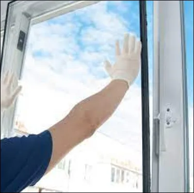 Quelle lettre faut-il remplacer pour obtenir ce qui figure sur la couverture ?