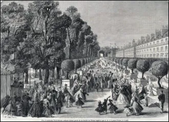 Quelle institution venant en aide aux ouvriers est cr&eacute;&eacute;e par Napol&eacute;on III ?