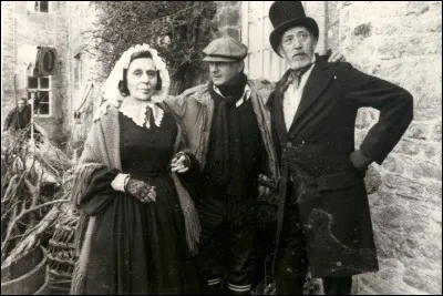 Qui r&eacute;alise au cin&eacute;ma le film ''Un bon petit diable'' en 1983 ?