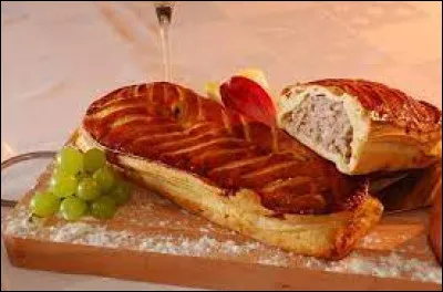 Quelles sont les deux viandes rentrant dans la composition du pâté lorrain traditionnel ?