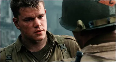 Le film suit une équipe de soldats américains envoyée en mission périlleuse pour retrouver un soldat (son personnage) le dernier frère survivant d'une famille dont les autres membres sont morts au combat. Quel est-il ?
