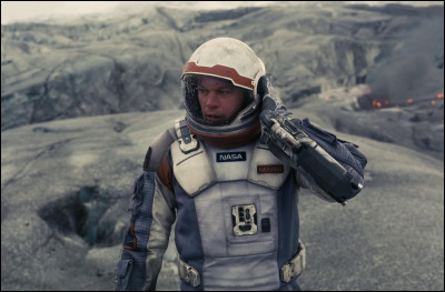 Matt Damon incarne le Dr. Mann, un astronaute et scientifique qui fait partie d'une mission pour trouver une nouvelle planète habitable pour l'humanité. Quel est ce film ?