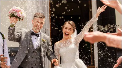 Traditionnellement, que jette-t-on sur les mariés pour leur porter bonheur ?