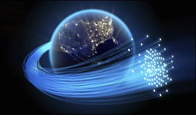 Qu'utilise-t-on à la place des fils dans les communications utilisant le moyen de fibre optique ?