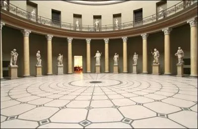 Quel type de collections peut-on trouver dans ce muse ?