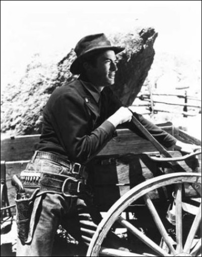 Quel acteur est la tête d'affiche du film ''La Ville abandonnée'', en 1948 ?